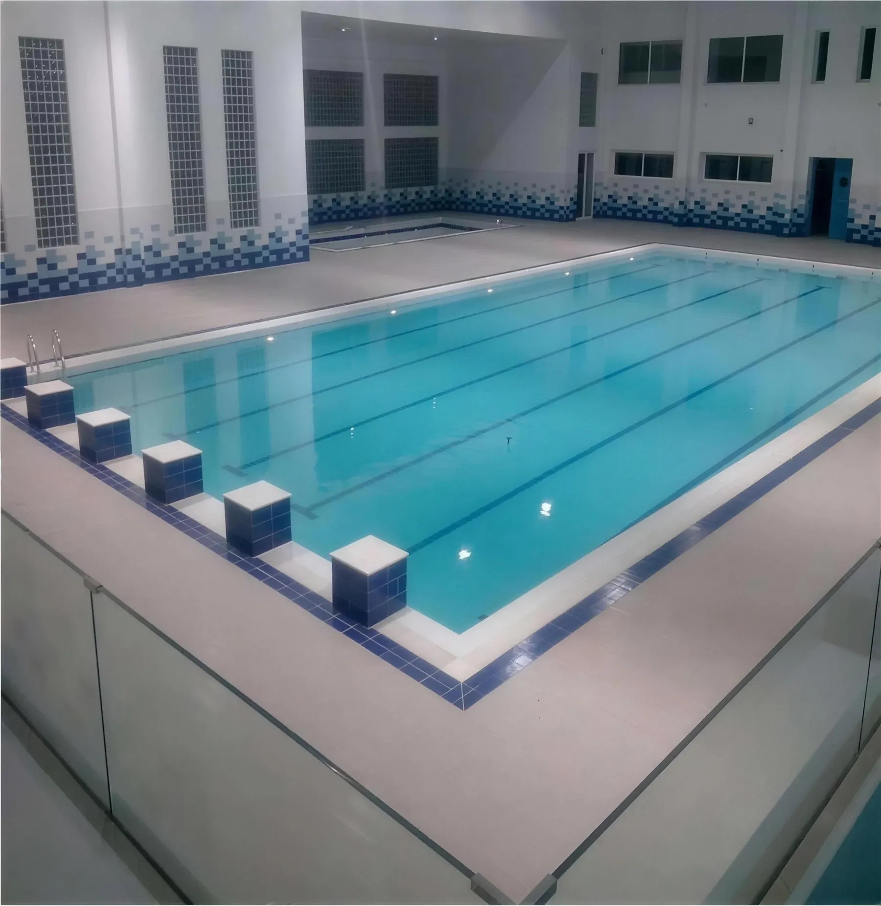Piscine, Larache